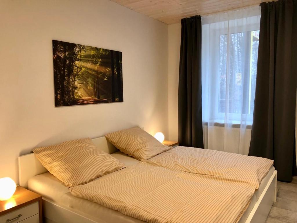 Erdgeschoss-Appartement Mit Seeblick Ahrensbok ภายนอก รูปภาพ
