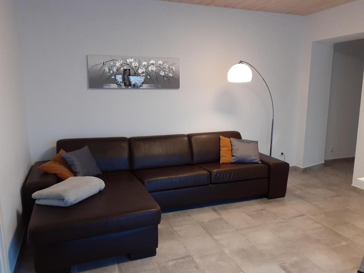 Erdgeschoss-Appartement Mit Seeblick Ahrensbok ภายนอก รูปภาพ